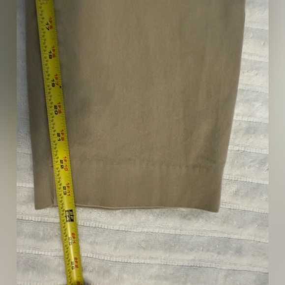 Talbots Womens Pants Beige Size 12 Signature Mid Rise Cropped Cotton - Picture 8 of 8